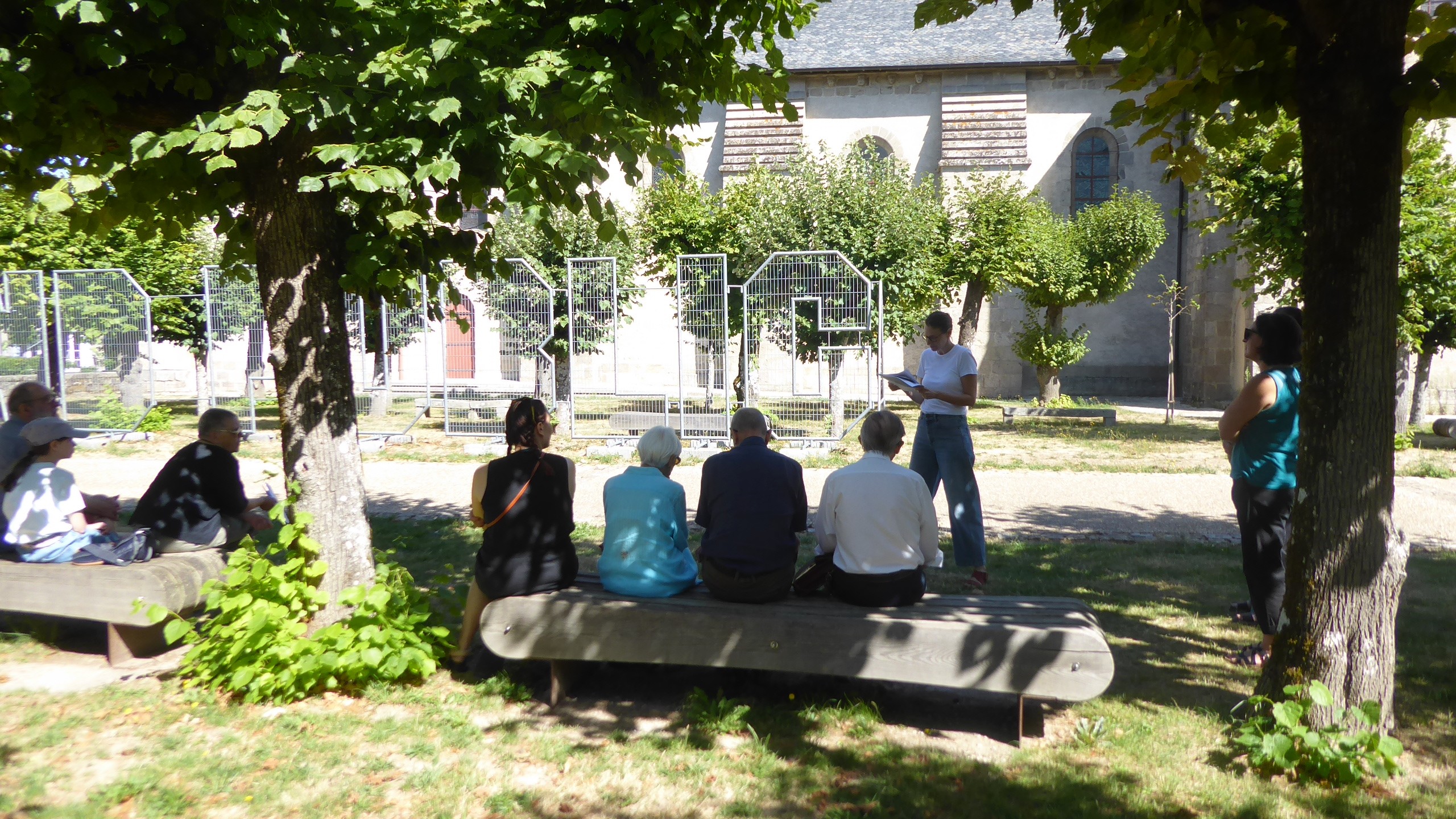 You are currently viewing Parcours à trois voix entre Art contemporain et Art roman | Bénévent l&rsquo;Abbaye (Creuse), 23 août 2026